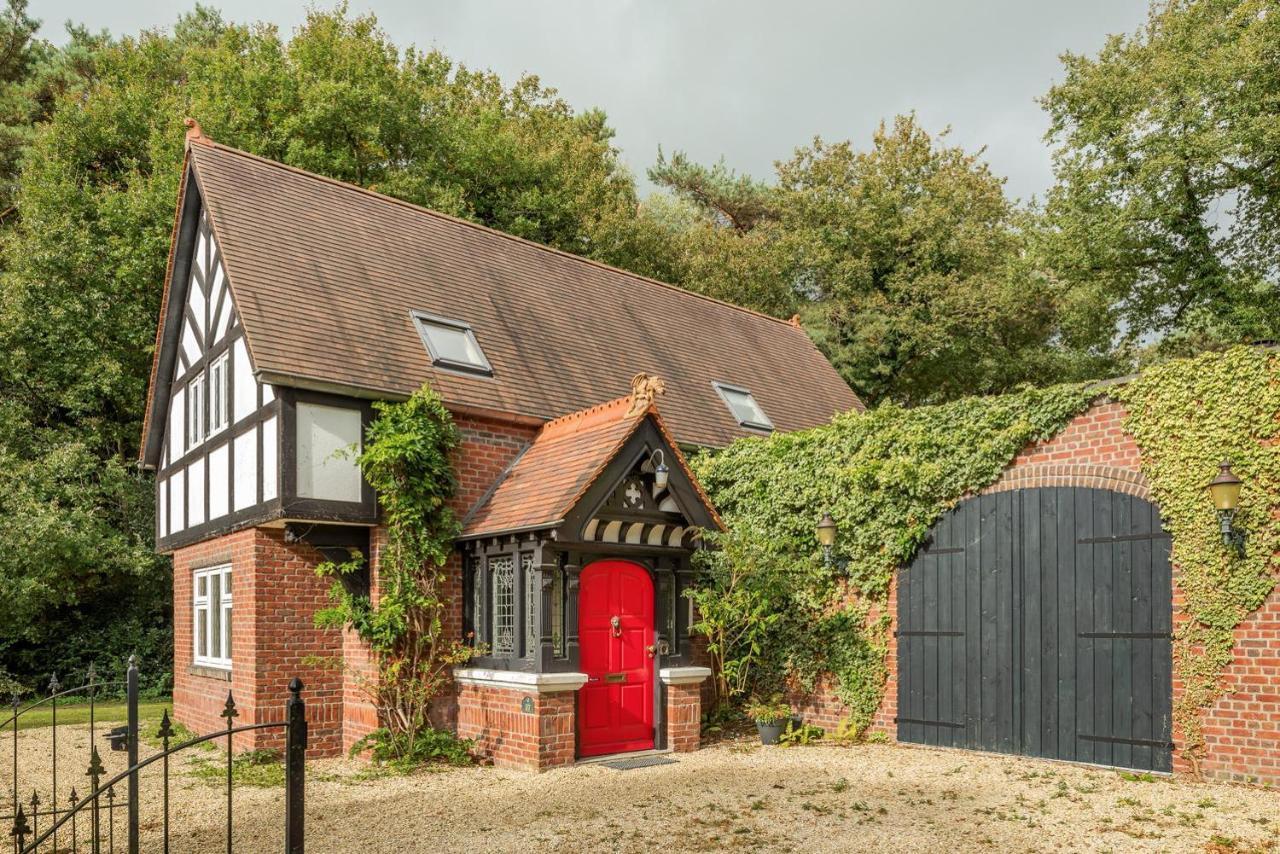 Beautiful English Villa With Hottub 泽伊德沃尔德 外观 照片